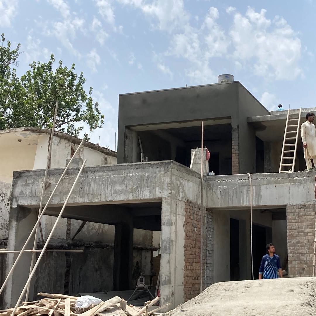 OUTER PLASTER WORK IN PROGRESS! #Luxury,#homedecor, #construction, #architecture, #archilovers ,